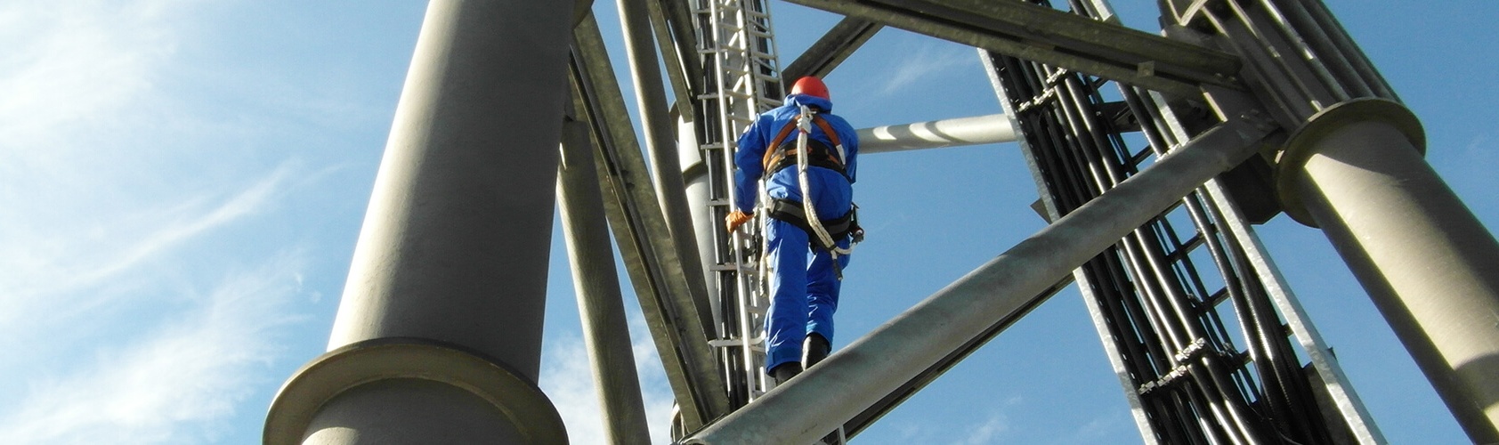 Arbeitsschutzüberprüfung an Funkmast